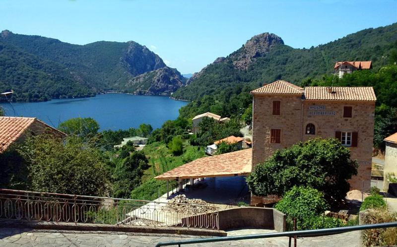 95M2 Au Calme A 25Mn Ajaccio, Plages, Linge Inclus Parking Ok Ucciani Exterior photo